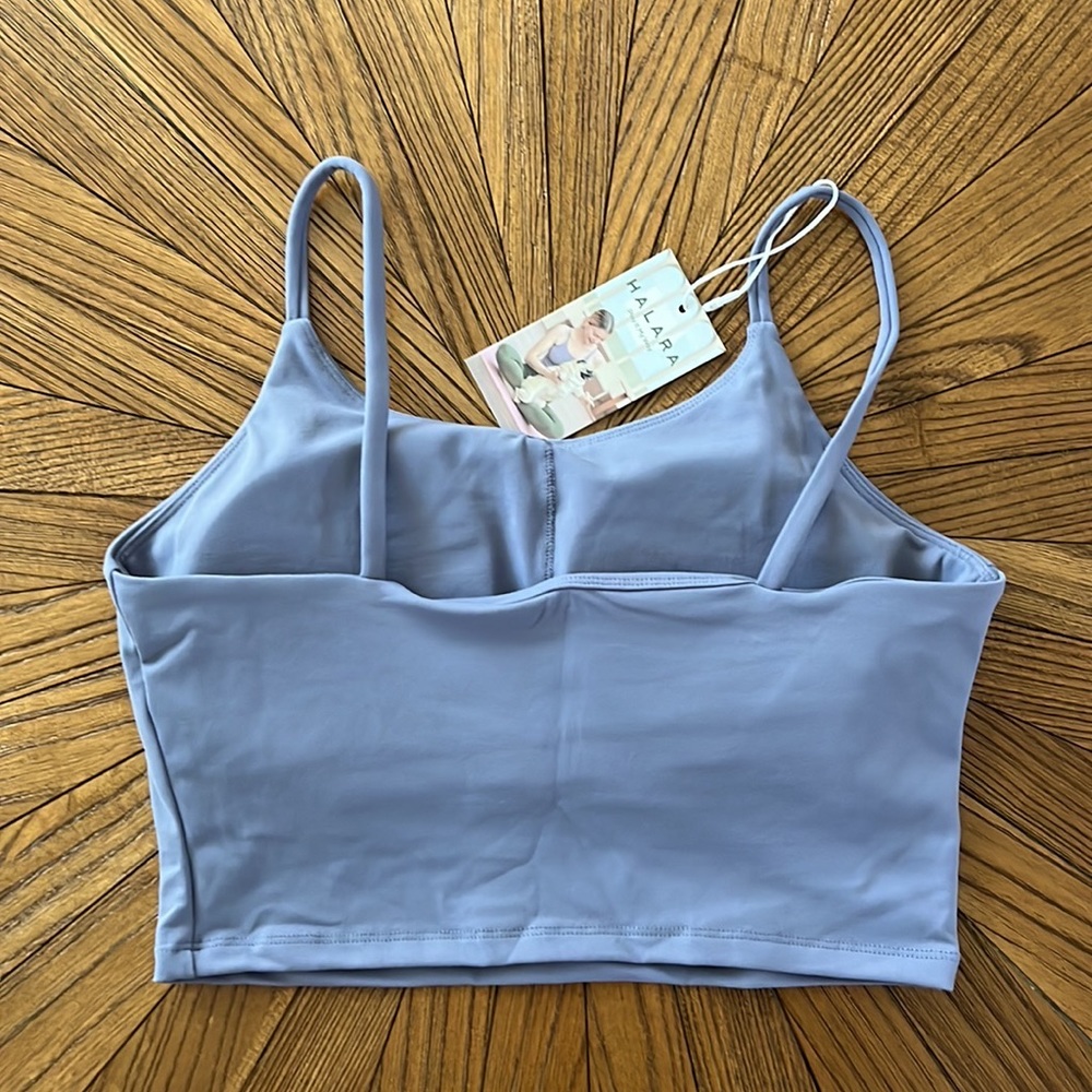 Halara Basic Padded Workout Cropped Tank Top Size… - image 4